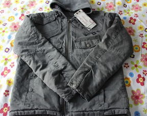 免稅店精選 Roem工廠上衣、東大門(mén)女裝、童裝八折團(tuán)及鞋帽熱購(gòu)，匯率優(yōu)惠0.0062